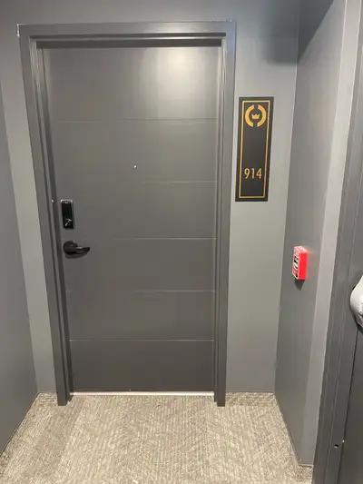 PENTHOUSE CONDO