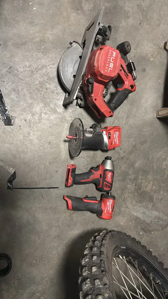 Milwaukee, stereo router, torque impact and Skil saw | Power Tools ...