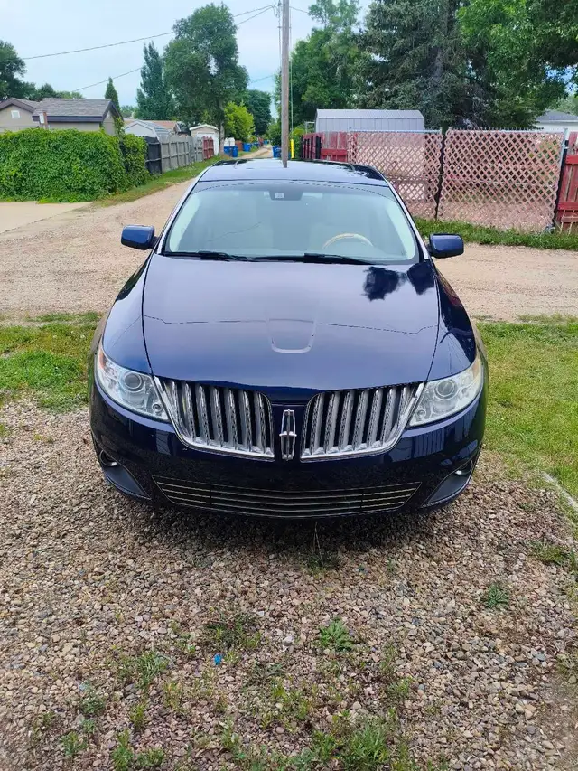2011 Lincoln MKS513987919657707521
