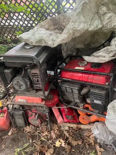 Two Honda Generators and one King, one Honda runs, View more