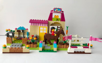 10674 Lego Juniors Pony Farm 306 pcs 
