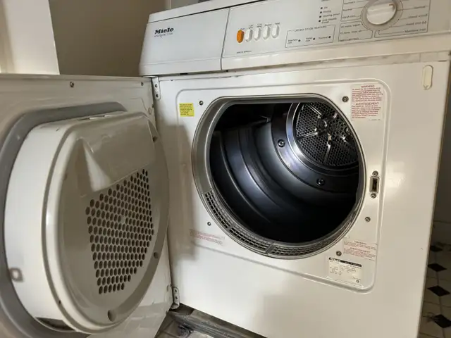 MIELE DRYER in Washers & Dryers in City of Toronto - Image 5