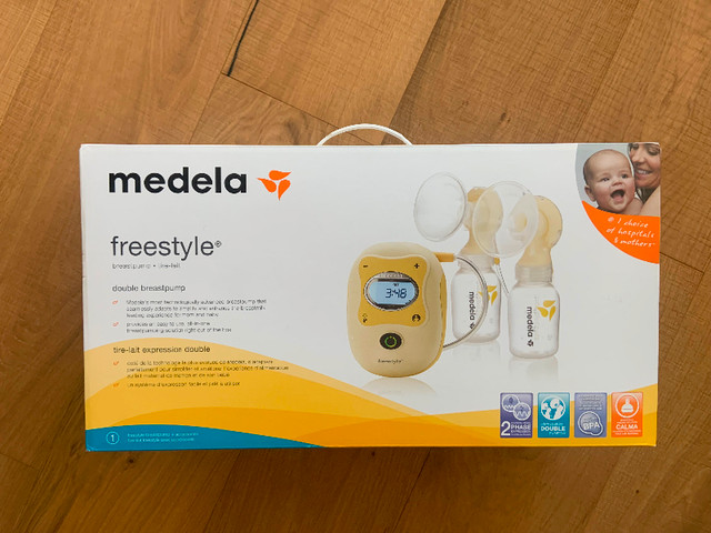 Medela Freestyle Breastpump in Other in Edmonton
