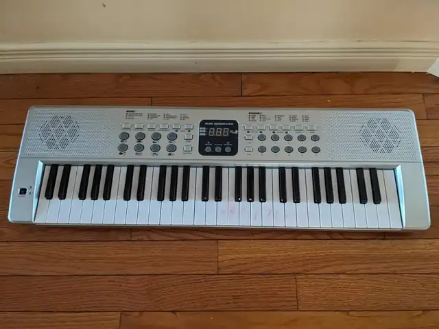 54-key Music Workstation 2-way Speaker System in Pianos & Keyboards in City of Toronto - Image 2