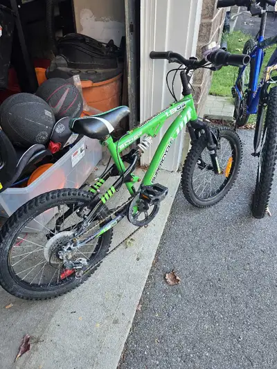 Supercycle 18" kids' bike, View more