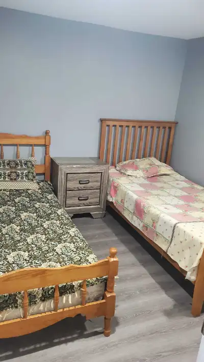 NEWLY RENOVATED BASEMEMT APARTMENT 1 BEDROOM IN SHARING AVAILABLE FOR RENT IMMEDIATELY, GIRLS ONLY ,...