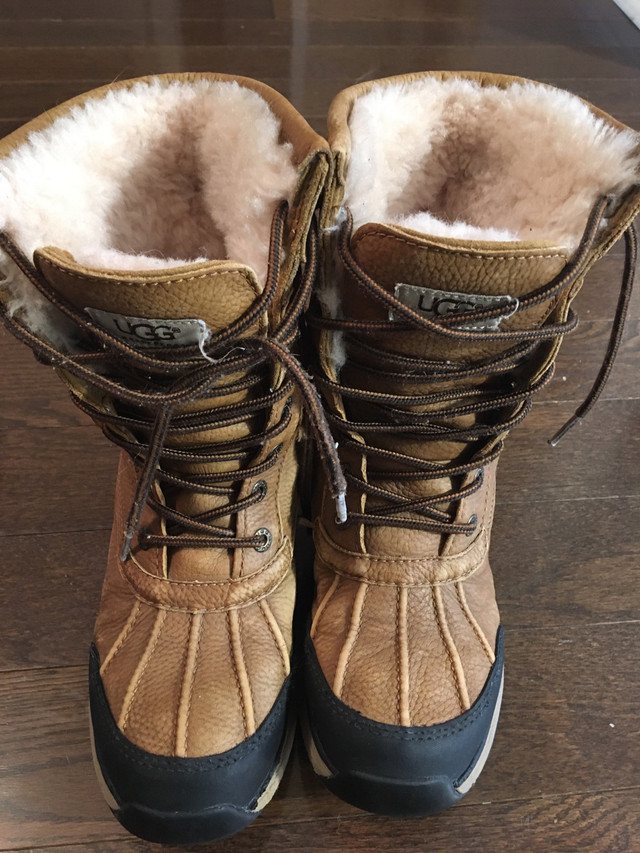 Women UGG winter boots - size 7 in Women's - Shoes in Mississauga / Peel Region - Image 4