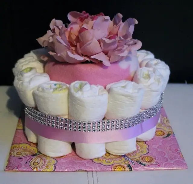 GIRL'S DIAPER CAKE in Bathing & Changing in Guelph - Image 2