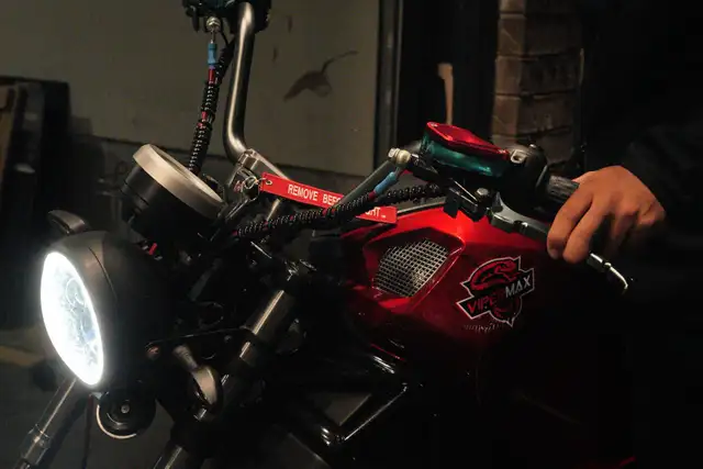Vipermax Hog Deluxe 72V E-Bike (Electric Motorcycle) Lithium in eBike in Markham / York Region - Image 7
