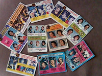 Qty 10 - LEADERS - HOCKEY CARDS 1974-81