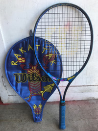 Tennis racquet