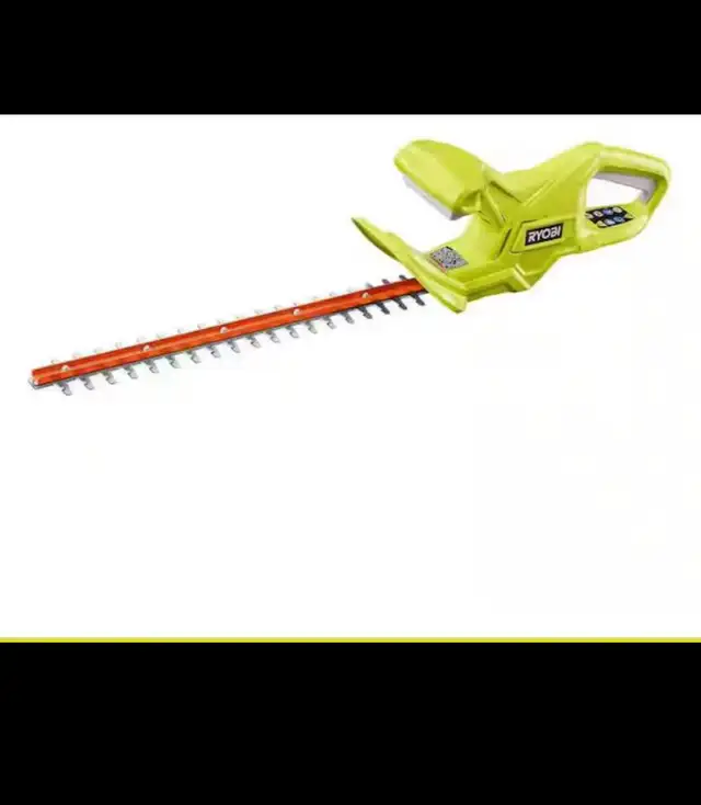 RYOBI ONE+ 18V 18 in. Cordless Battery Hedge Trimmer (Tool Only) in Power Tools in Hamilton - Image 6