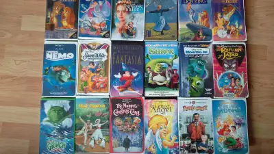 Snow White Monsters Inc How The Grinch Stole Christmas with Jim Carrey Mary Poppins Lady and the Tra...