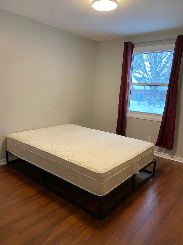 Merivale 3 Bedrooms for rent, start $800, all inclusive