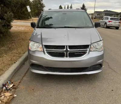2020 Dodge Grand Caravan SXT Stow n Go 3.6L 6cyl automatic transmission 2020 Dodge Grand Caravan has...