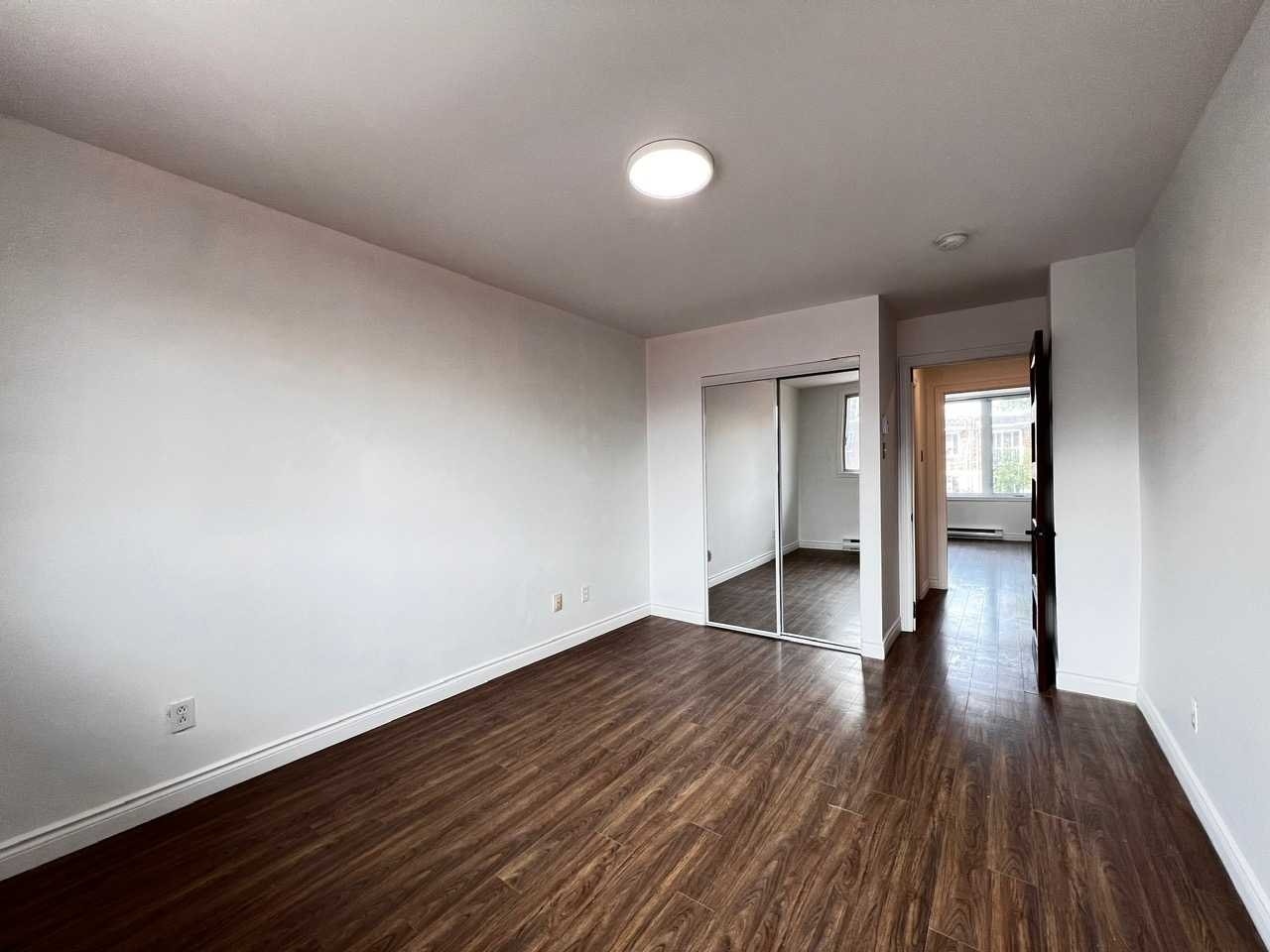 2190 Av. Mercier — photo 3