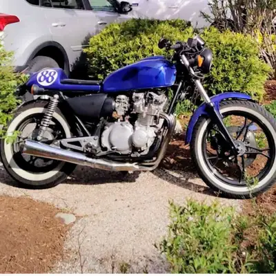 1982 Suzuki GS 550 Care Racer Always kept inside No test pilots *Not willing to buy a VIN check due...