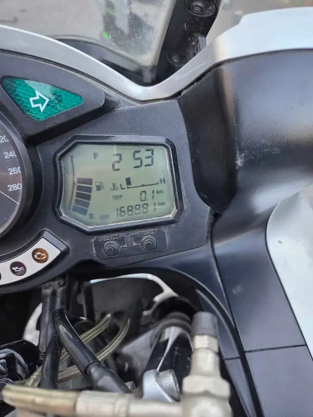2003 Yamaha FJR1300 in Sport Touring in Barrie - Image 6