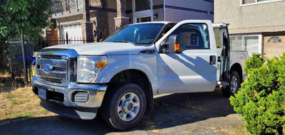 Ford F250 4x4 XLT Super Duty extended cab long box