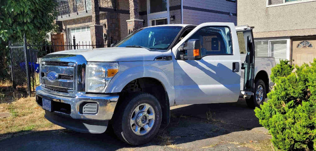 Ford F250 4x4 XLT Super Duty extended cab long box in Cars & Trucks in Victoria
