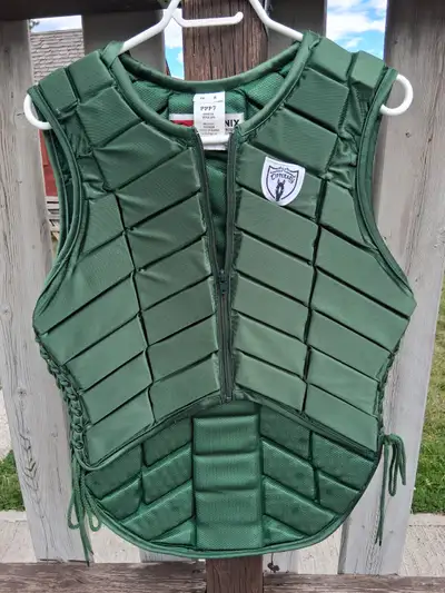 Equestrian protective vest, View more