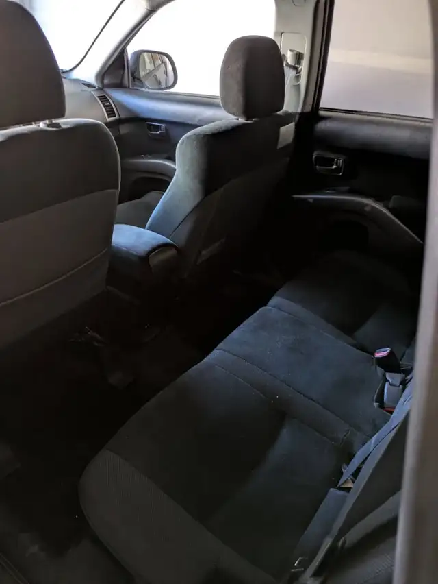 Mitsubishi Outlander 2008498589208276510726