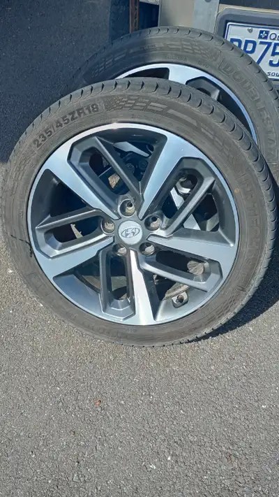 4 Mag Hyundai 18 pouce
