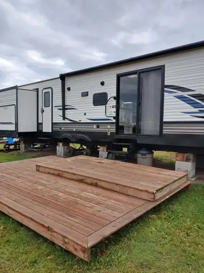 2019 palomino puma camper for sale , please contact or message for more pictures asking 55,000