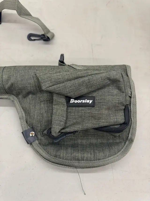 Doorslay Fly Rod Fishing Case 31” in Fishing, Camping & Outdoors in Hamilton - Image 6