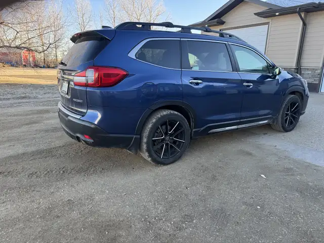 2019 Subaru Ascent AWD in Cars & Trucks in Regina - Image 5