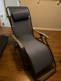 Anti-gravity chairs