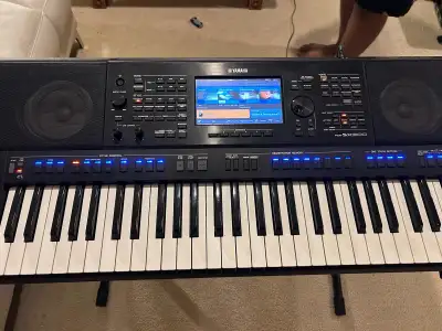 Yamaha psr sx900, View more