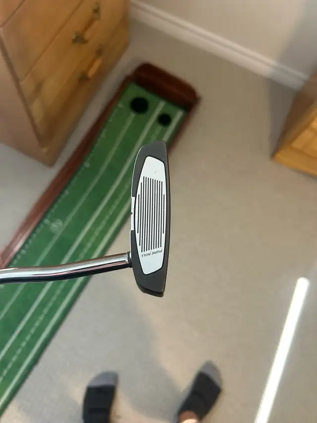 Taylormade Spider CB Left Handed Putter 35.5” in Golf in Ottawa - Image 4