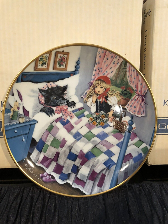 Children’s “Classic Fairy Tales” Plates in Other in Windsor Region - Image 3