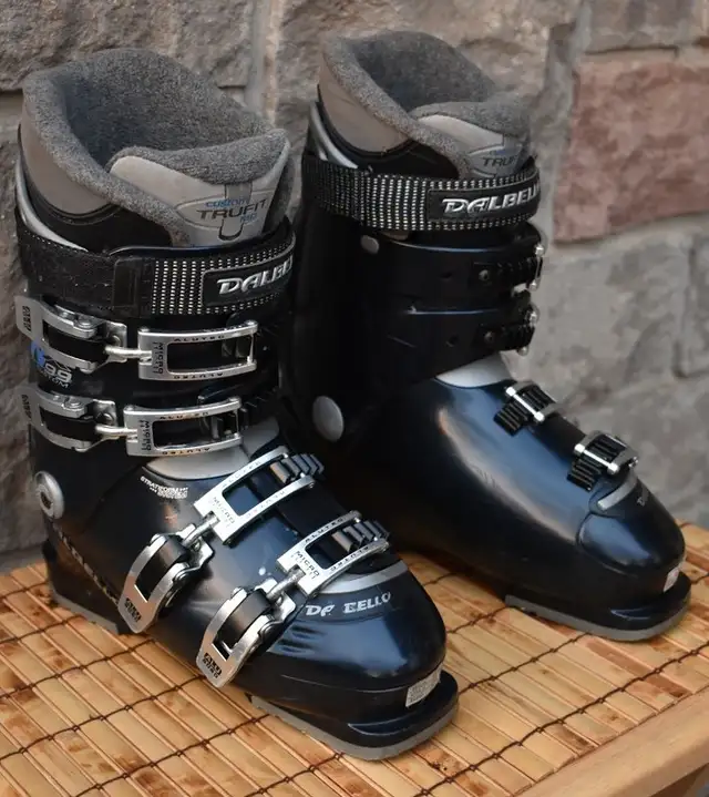  Dalbello NX99 Ski Boots size 25.5 with Innovex Technology - $ in Ski in Markham / York Region - Image 4