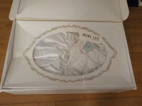 MORI LEE wedding dress in mint condition in original box
