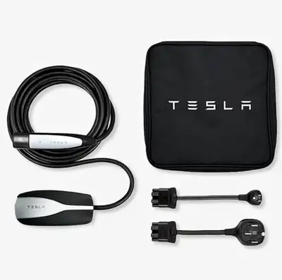 Selling Gen 2 Tesla Mobile Connector, only used at home. In very good condition. Must pick up in Mar...