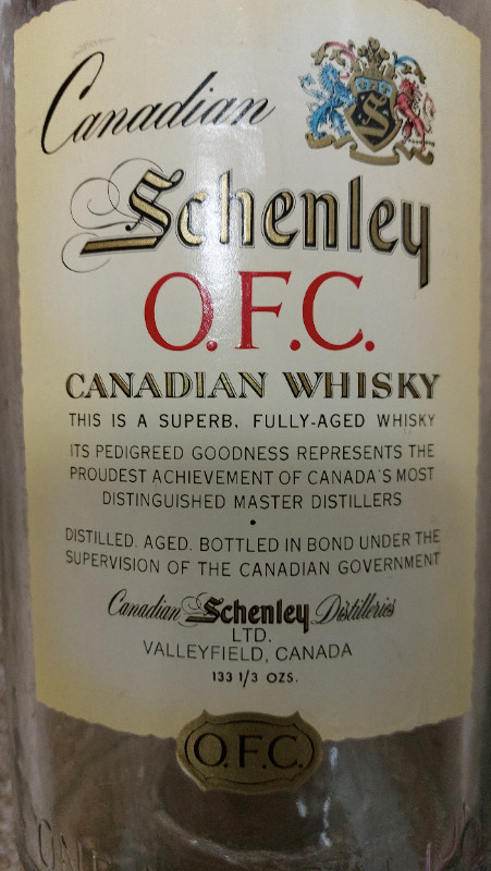 Schenley OFC Canadian Whiskey 1965 133 1/3 oz Bottle / Pump in Arts & Collectibles in Vernon - Image 2