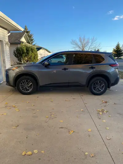 For Sale: 2022 Nissan Rogue (Excellent Condition) Location: Prince Albert / Saskatoon Mileage: 55,40...