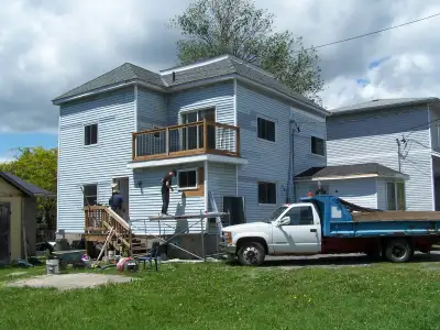 GREAT PRICE/LOCATION-RENOED-1 BDRM-UTILITIES+PARKING INCL-JULY-1