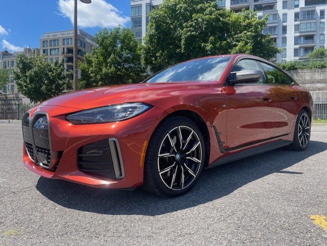 BMW i4 M50 Lease takeover 1606$/month dans Autos et camions  à Ville de Montréal - Image 4