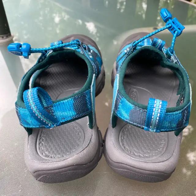 Keen Sandals Women's 7 {like new} in Women's - Shoes in Brantford - Image 5