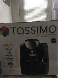 Tassimo machine a cafe