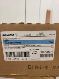 BNIB - SYLVANIA 70/PAR38/HAL/S/NFL25/RP BULBS