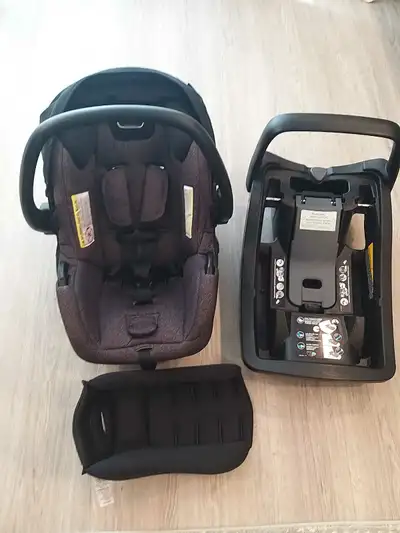 Evenflo LiteMax SafeMax Car Seat, View more