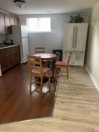 Large Room for in West Brantford