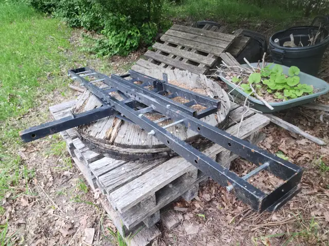 Motorcycle Trailer Hitch Carrier W Short And Long Loading  Ramp in Other in Windsor Region - Image 10