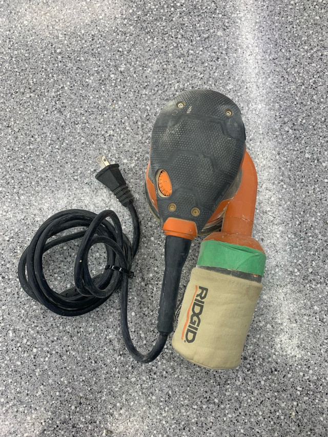 Ridgid R2600 Sander (Sold Seperately) in Power Tools in City of Toronto - Image 3