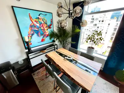 Furnished 1BR Condo | Heart of Downtown Vancouver | 1-Year Lease