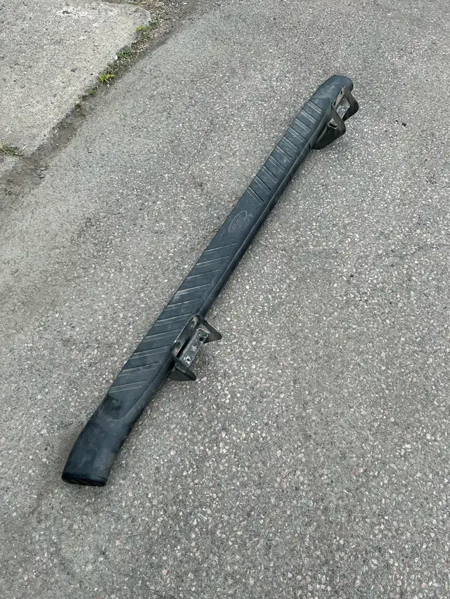 2012 Ford F-150 Side Step in Other Parts & Accessories in Ottawa - Image 2